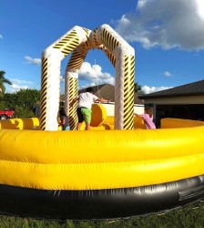 IMG 4536 1761605554 Wrecking Ball Inflatable Game